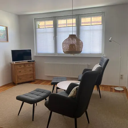 Ferienwohnung Im Dreiseitenhof Grossraeschen Esterno foto